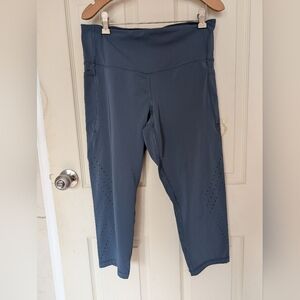 Champion Grayish Blue 3/4 Workout Leggings XL